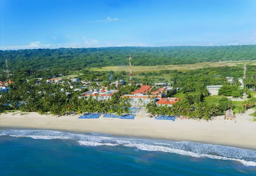 Viva Tangerine by Wyndham, A Trademark All Inclusive - Image 1