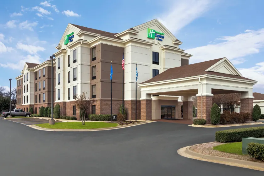 Holiday Inn Express Hotel & Suites Durant by IHG - Image 1