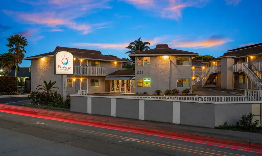 Pacific Inn Monterey - Image 1