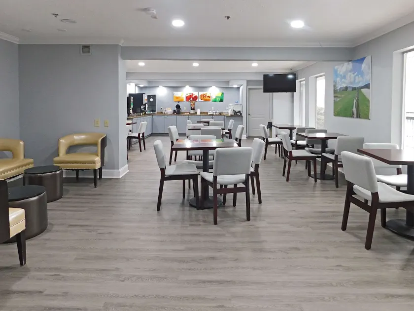 Quality Inn Colchester - Burlington - Image 1