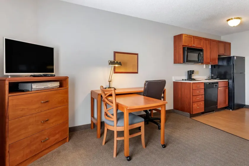 MainStay Suites Emporia - Image 1