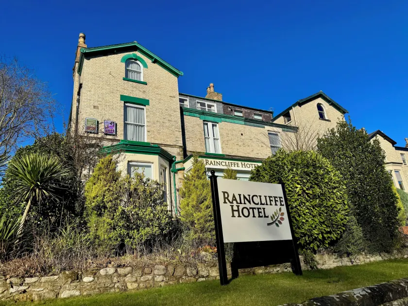 The Raincliffe Hotel - Image 1