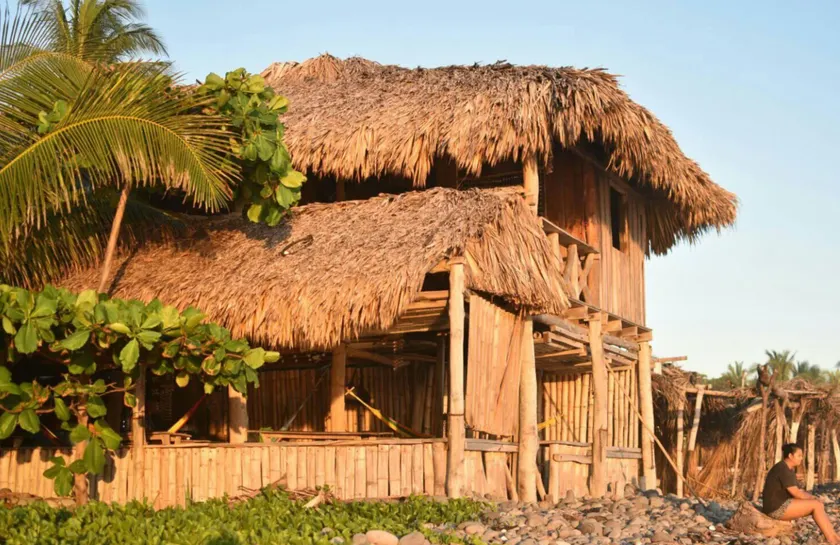 Pelicano Surf Camp - Image 1