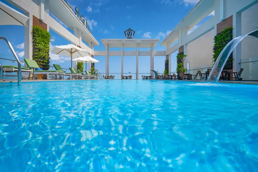 Diamond Sea Hotel - Image 1