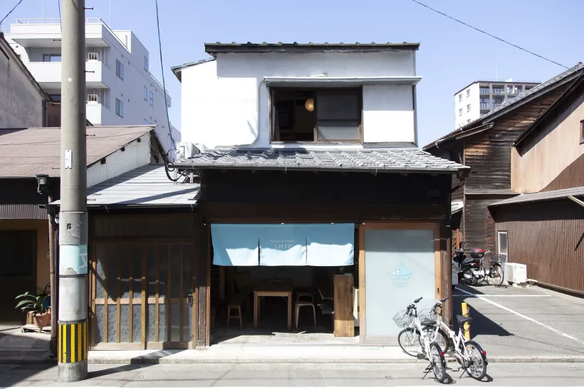 Fukuoka Guesthouse SHIP - Image 1