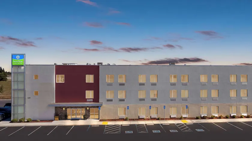 SureStay by Best Western Livingston Merced County - Image 1