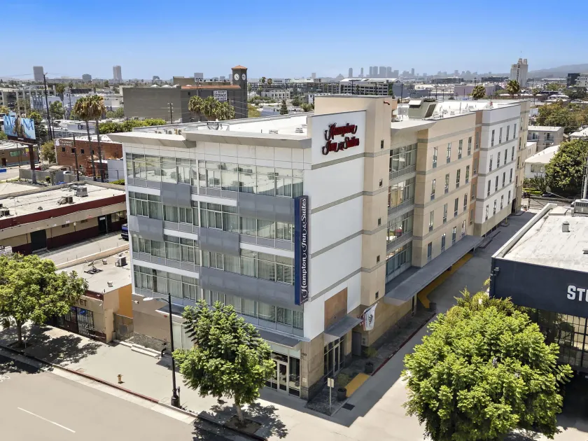 Hampton Inn & Suites Los Angeles/Hollywood - Image 1