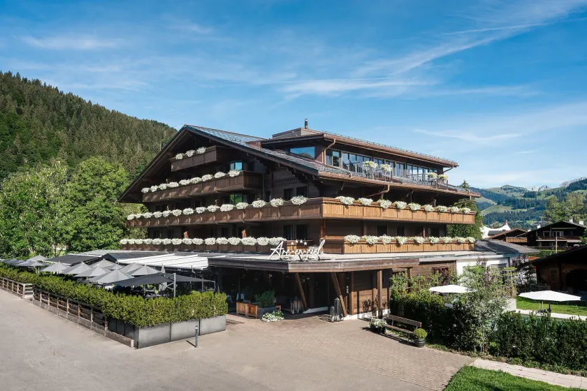 Hotel Arc-en-ciel Gstaad - Image 1