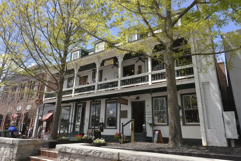 Hall House Hotel - Image 1