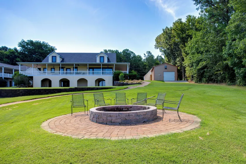 Cast & Relax! Lake Greenwood Stay w/ Dock Access - Image 1