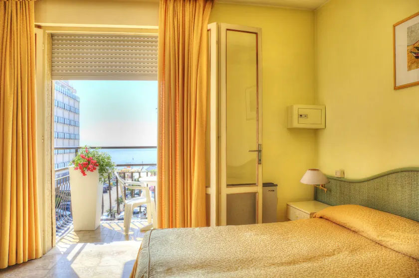 Hotel Amalfi - Image 1