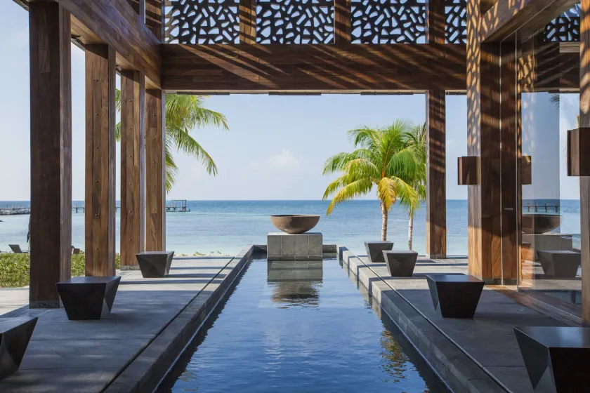 NIZUC Resort & Spa - Image 1