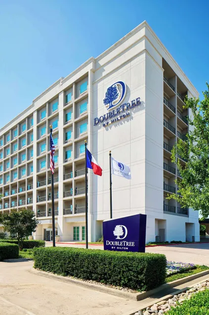 DoubleTree by Hilton Hotel Dallas – Love Field - Image 1