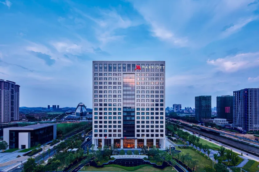 Wuhan Marriott Hotel Optics Valley - Image 1