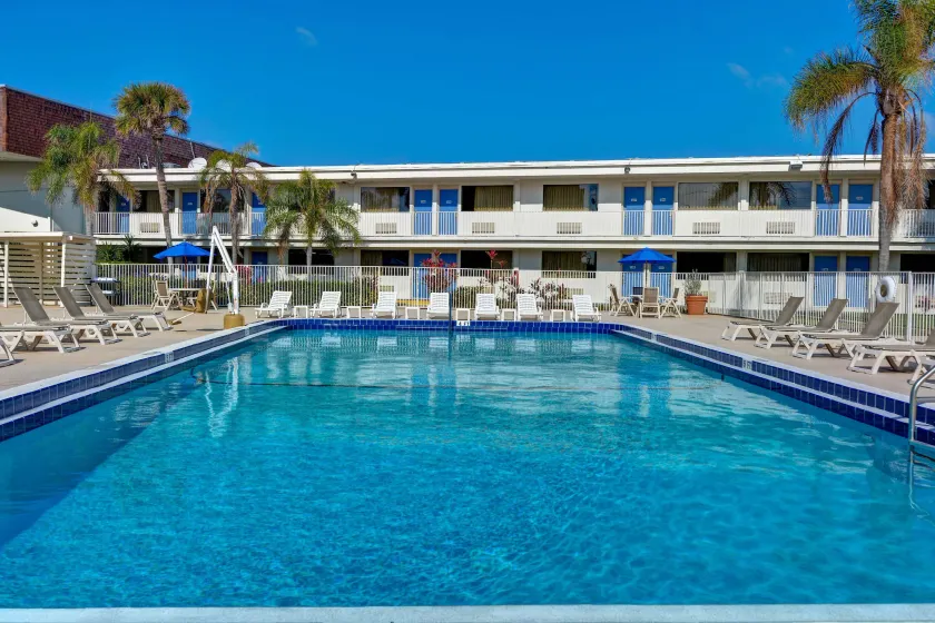 Motel 6-Cocoa Beach, FL - Image 1