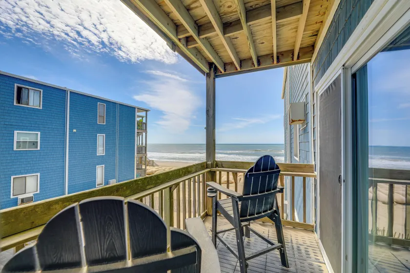 Oceanfront fun Sand and Sun The Lazy Loggerhead - Image 1