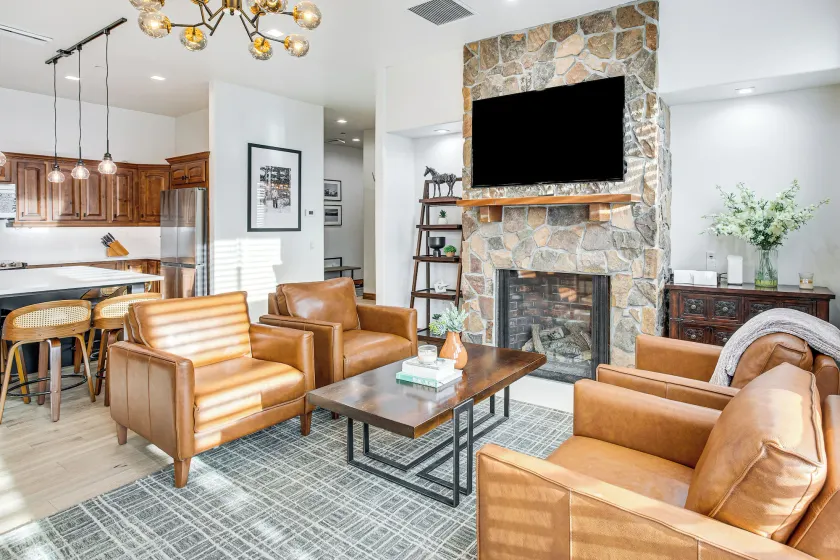 Mountain-view Condo in the Heart of Edwards! - Image 1