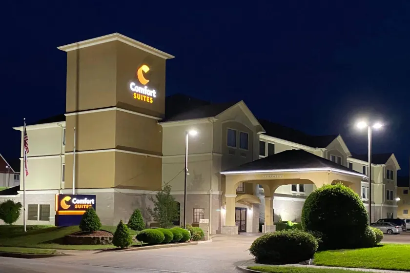 Comfort Suites Tyler South - Image 1