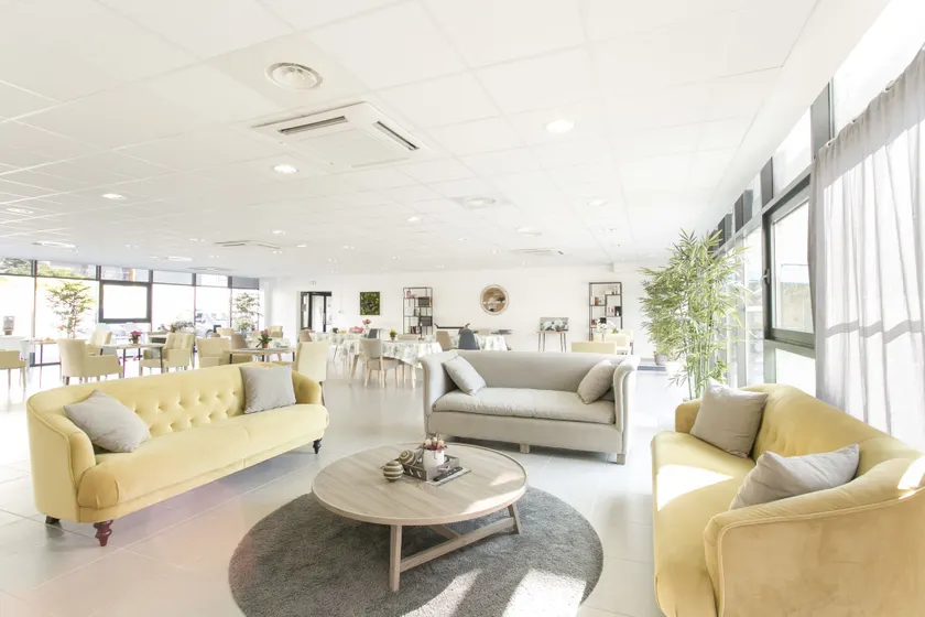 Zenao Appart'hôtels Mulhouse - Image 1