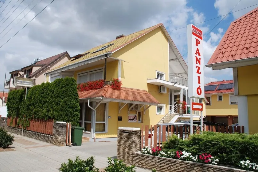 Szieszta Panzió - Image 1