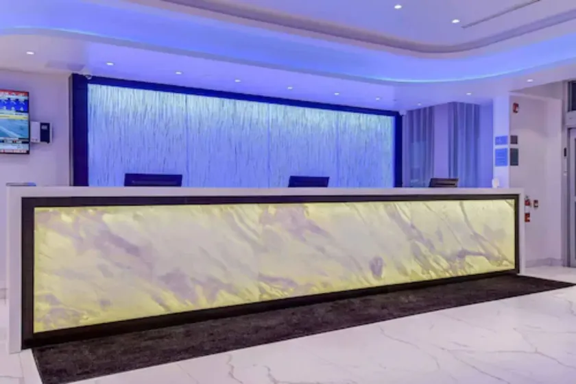 EST Hotel - Réception