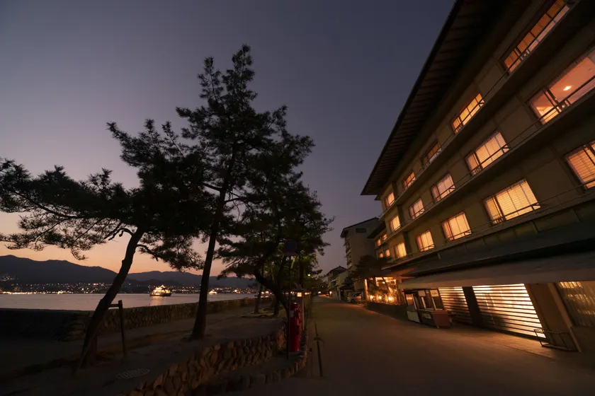 Hotel Miya Rikyu - Image 1