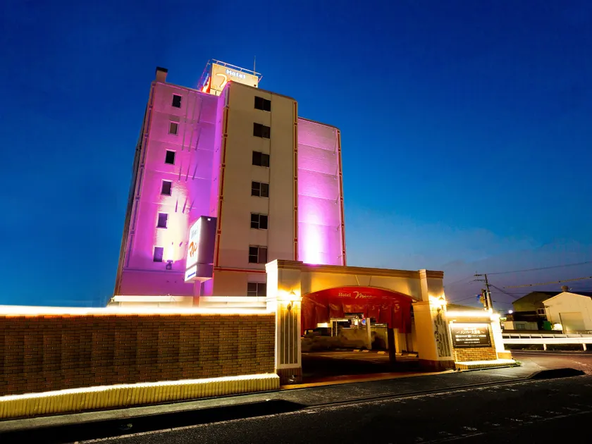 Hotel Mine (Love Hotel) - Image 1