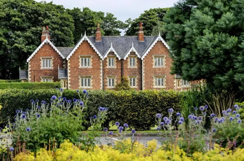 Mount Pleasant Hotel Self-Catering Cottages - Image 1
