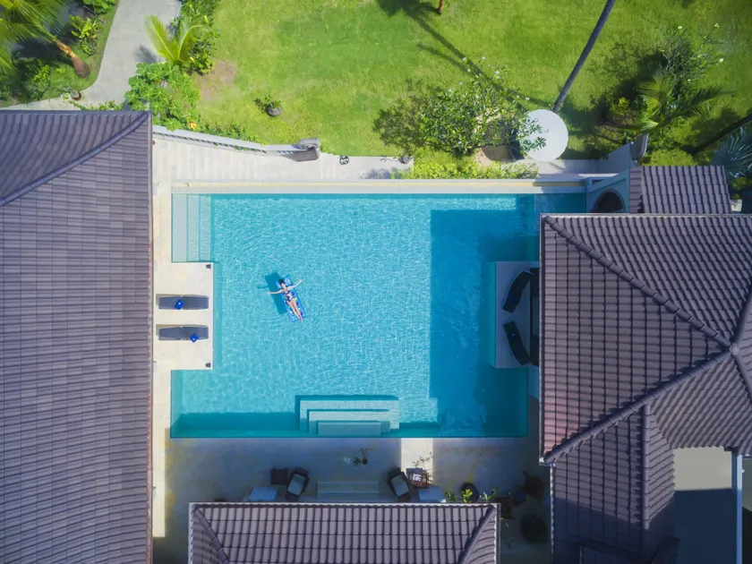 Beach Front Luxury Villa Hai Leng - Image 1