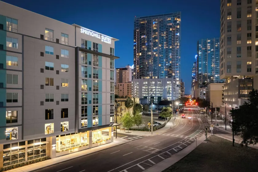 SpringHill Suites by Marriott Tampa Downtown - Image 1