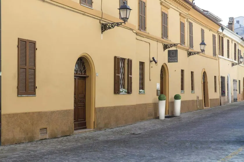 Pensione Piemonte Loreto - Image 1