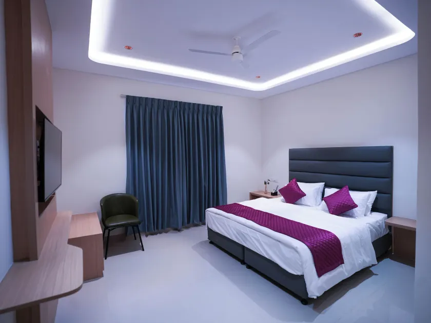 K Hotels by SYN Kalyan Nagar - Image 1
