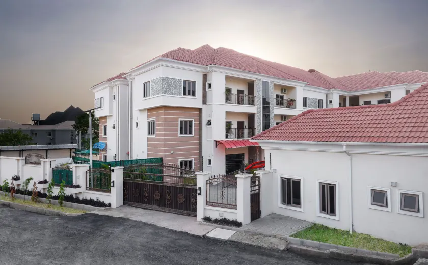 BKT Cribs - Apartments & Suites - Image 1