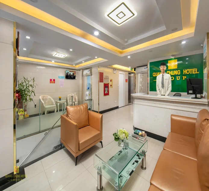 Quang Chung Hotel Le Van Thiem - Image 1