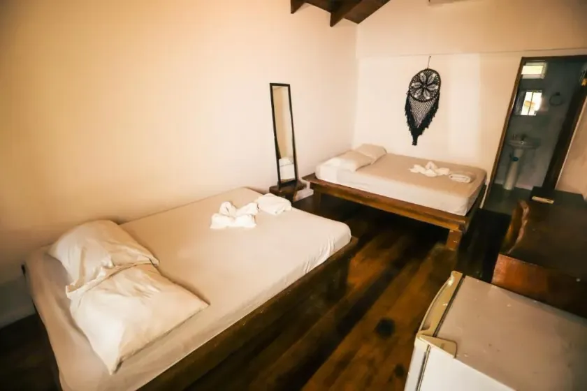 Cabinas Playa Surf Hostel - Camera