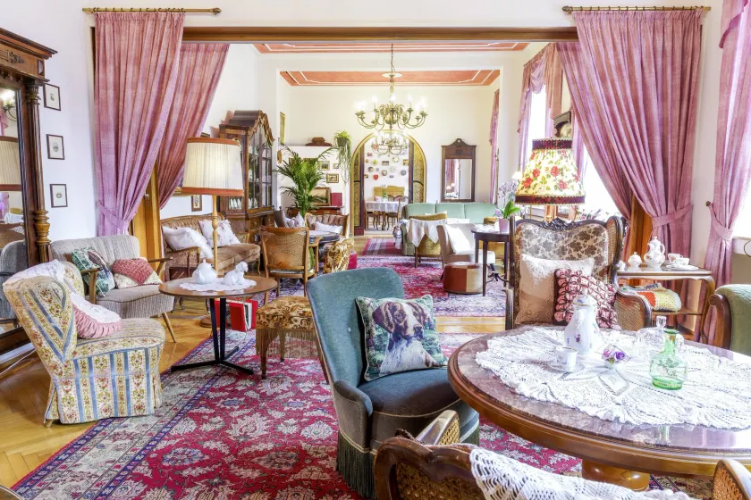 Tante ALMA's Hotel Lasthaus am Ring - Image 1