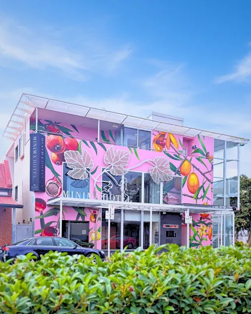 Majestic Minima Hotel - Image 1