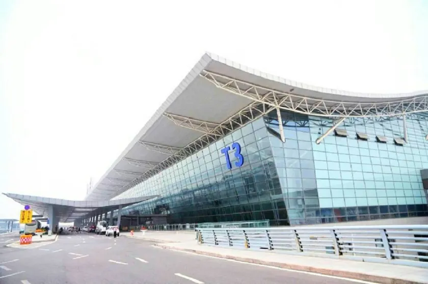 One Meter Sunshine Xi'an Xianyang International Airport Hotel - Image 1