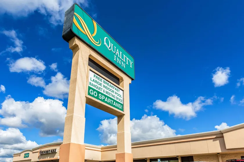 Quality Inn University Lansing - Image 1