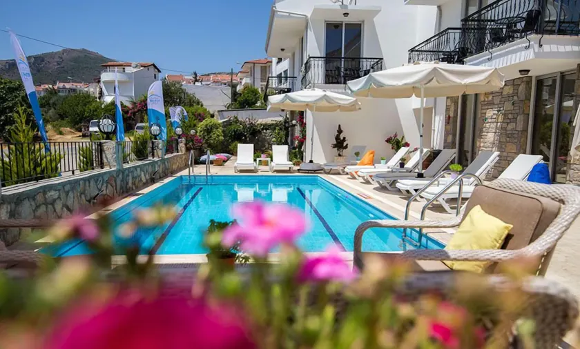 Datca Beyaz Ev Hotel - Image 1