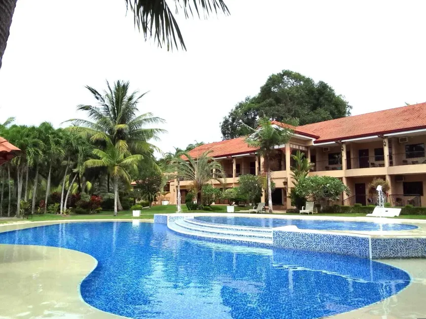 Sierra Resort - Image 1