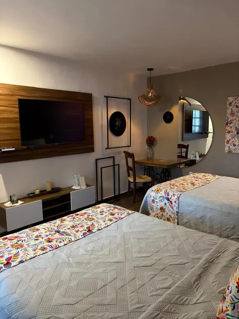 PASEO REAL HOTEL BOUTIQUE - Image 1