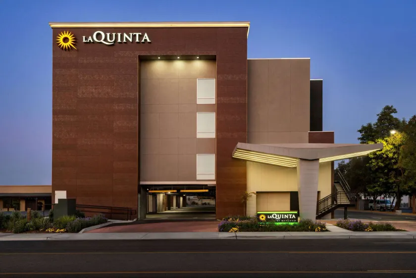 La Quinta by Wyndham Clovis CA - Image 1