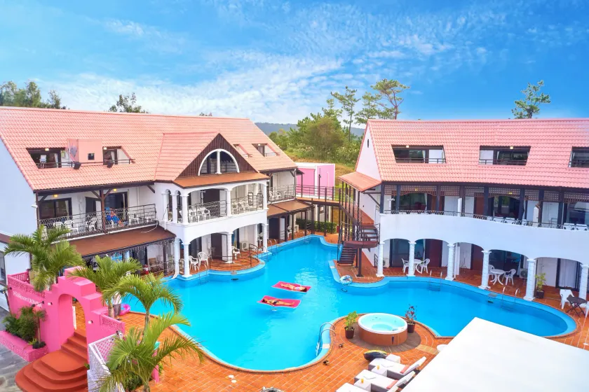 The Pool Resort OKINAWA - Image 1