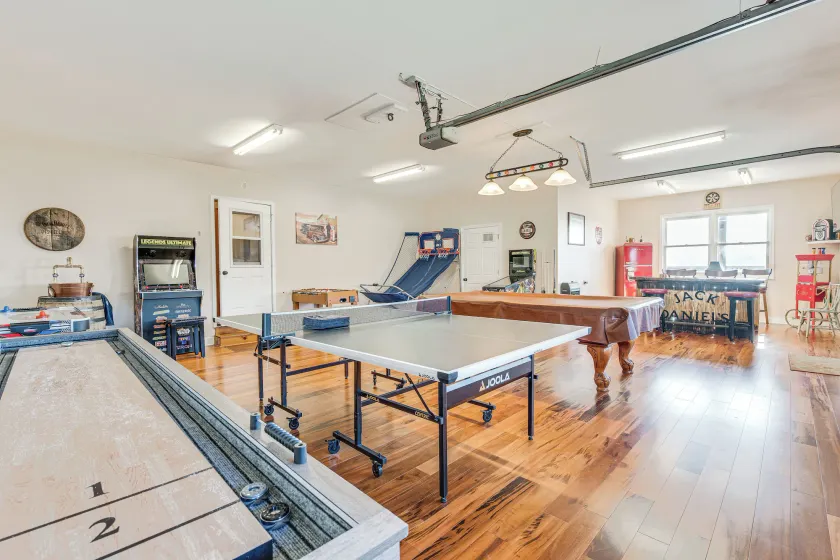 Hot Tub, Mtn Views & Games! Hayesville Home - Interiør