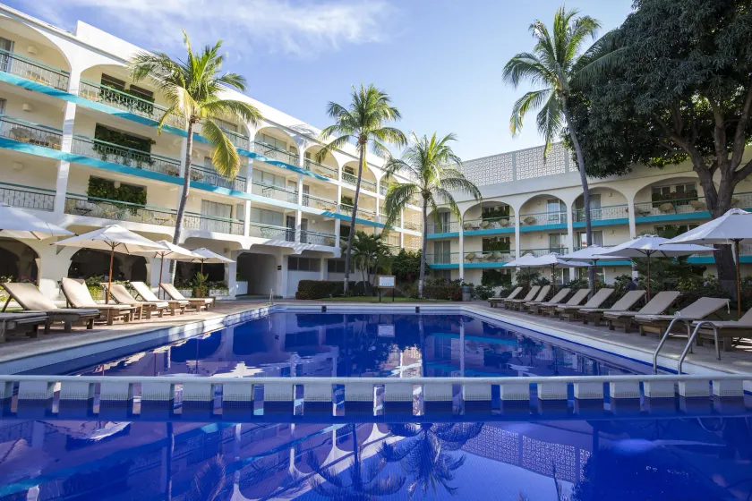 Hotel Suites Villasol - Image 1