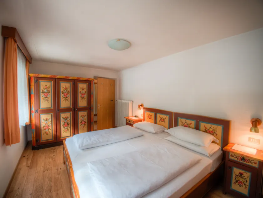 Hotel Ustaria Posta - Image 1