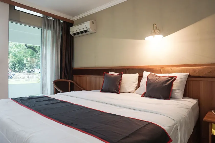 Collection O 92122 Series Hotel Serpong - Image 1