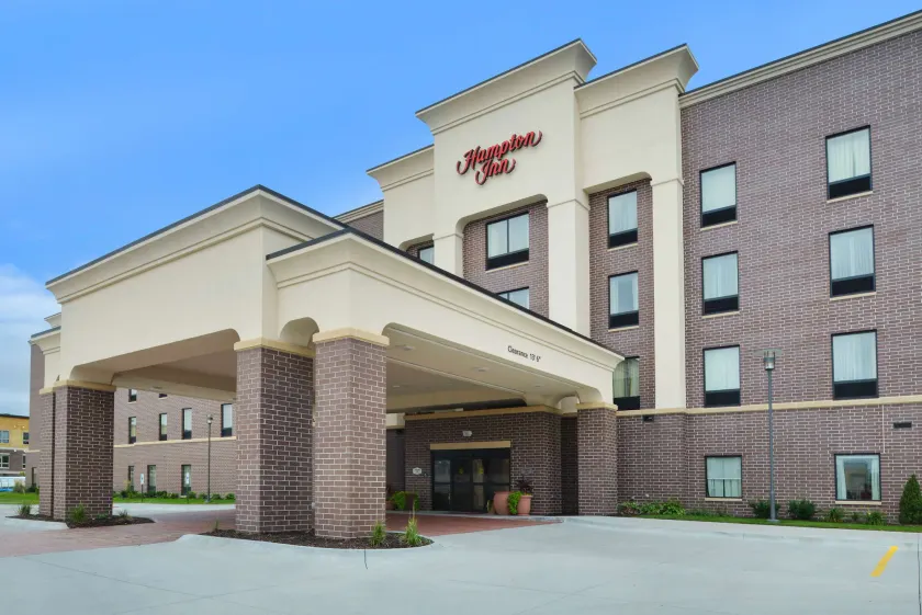 Hampton Inn Omaha Midtown-Aksarben Area - Image 1