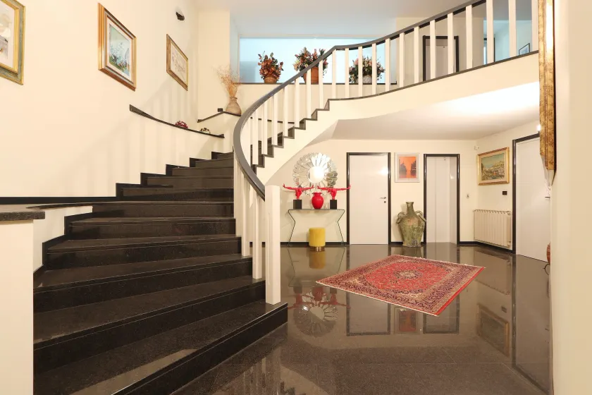 VILLA PESCARA - Image 1